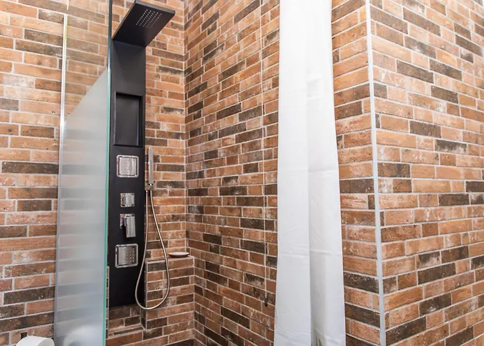 Accogliente A Pochi Passi Dalla Metro, San Siro E Con Aria Condizionata *