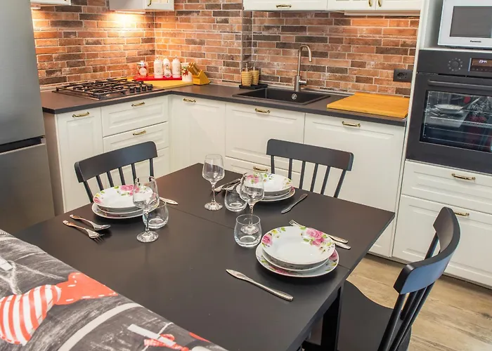 Accogliente A Pochi Passi Dalla Metro, San Siro E Con Aria Condizionata Milano