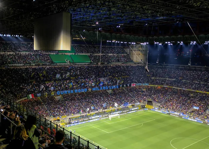 Accogliente A Pochi Passi Dalla Metro, San Siro E Con Aria Condizionata *