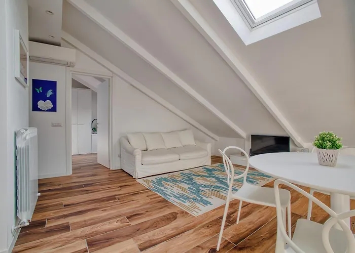 Just Urban - Exclusive Duomo View Penthouse - 5 Min To M4 Dateo *