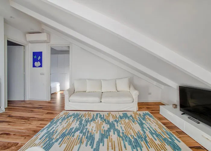 아파트 Just Urban - Exclusive Duomo View Penthouse - 5 Min To M4 Dateo