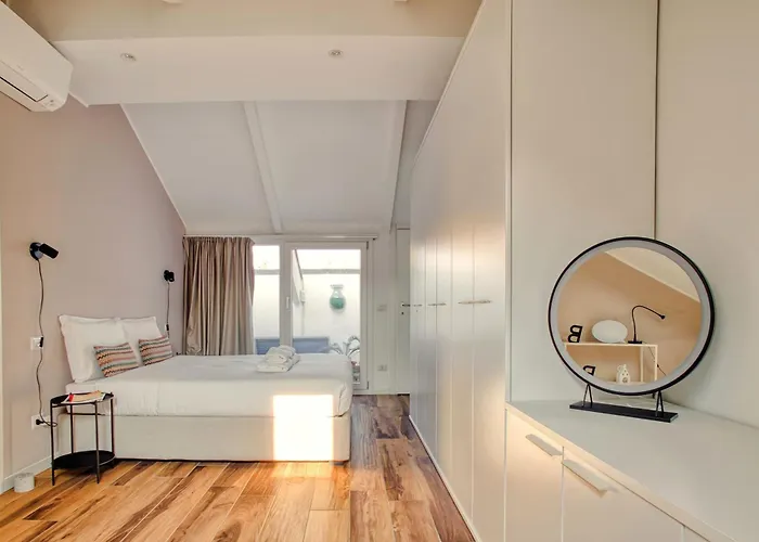 아파트 Just Urban - Exclusive Duomo View Penthouse - 5 Min To M4 Dateo 밀라노