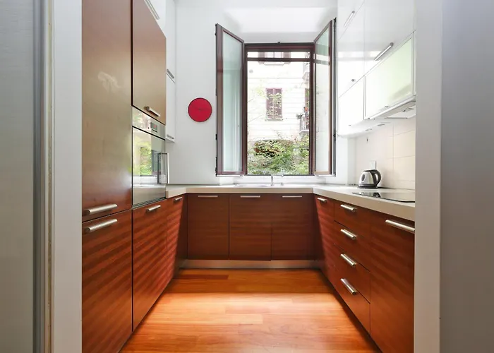 Just Urban - Modern And Exclusive - 20 Min From Duomo Lägenhet