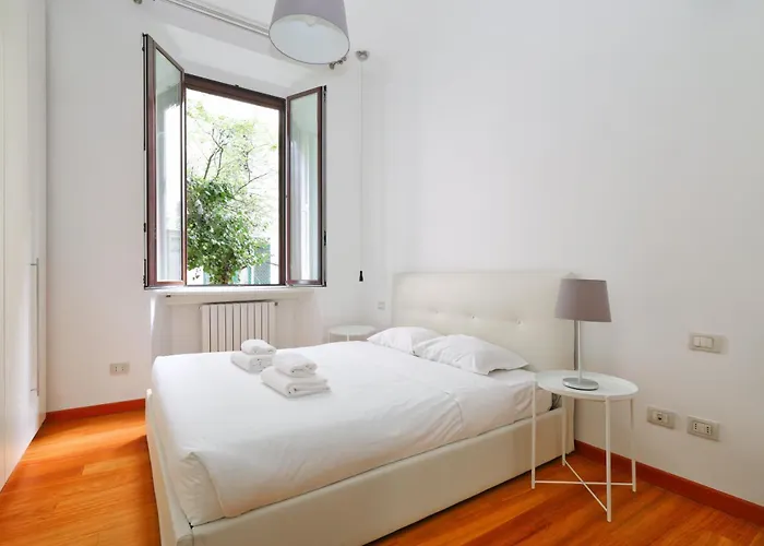 Just Urban - Modern And Exclusive - 20 Min From Duomo Lägenhet