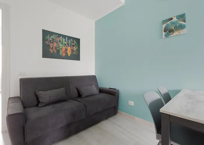 Bocconi - Palmieri - Bilocale Ristrutturato * Milan