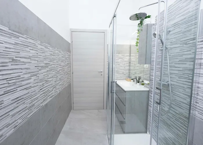 Navigli Dock By Nm *