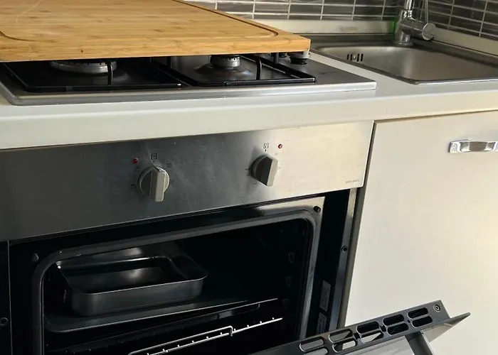 Rafael - 10 Min From Linate Airport, Fs, Ospedale San Raffaele Lägenhet *