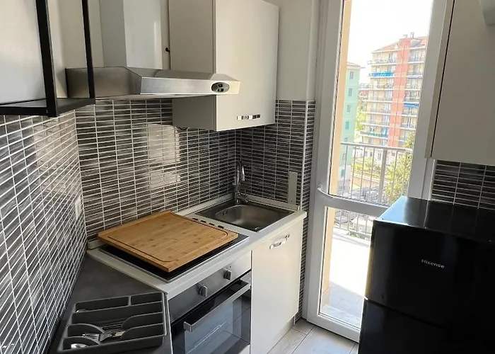 Rafael - 10 Min From Linate Airport, Fs, Ospedale San Raffaele Lägenhet