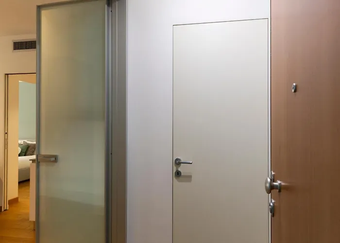 Suzzani 96 - Bicocca Area Apartment *