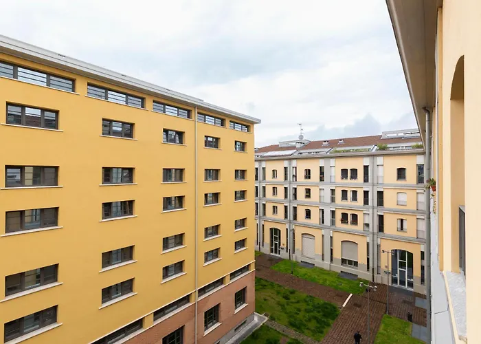 Suzzani 96 - Bicocca Area Apartment *