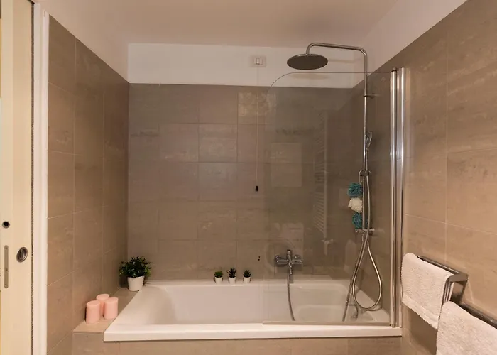 Suzzani 96 - Bicocca Area