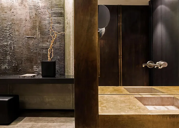 Straf, Milan, A Member Of Design Otel 4*