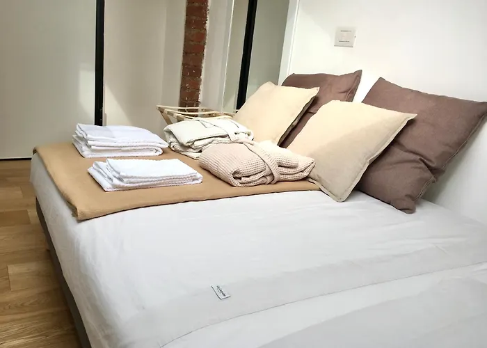 Bright Mini In The Heart Of شقة