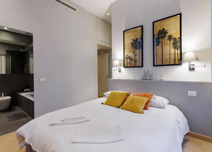 Gazzana Corner House *