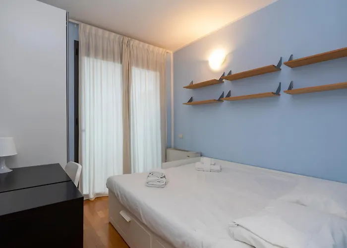 Xenia - Spacious Three-room 10 Min From Linate