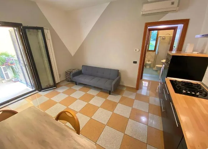 Conte Rosso House, Con Doppia Terrazza In Coorte Tranquilla A Due Passi Da Stazione E Metropolitana Lambrate Appartement