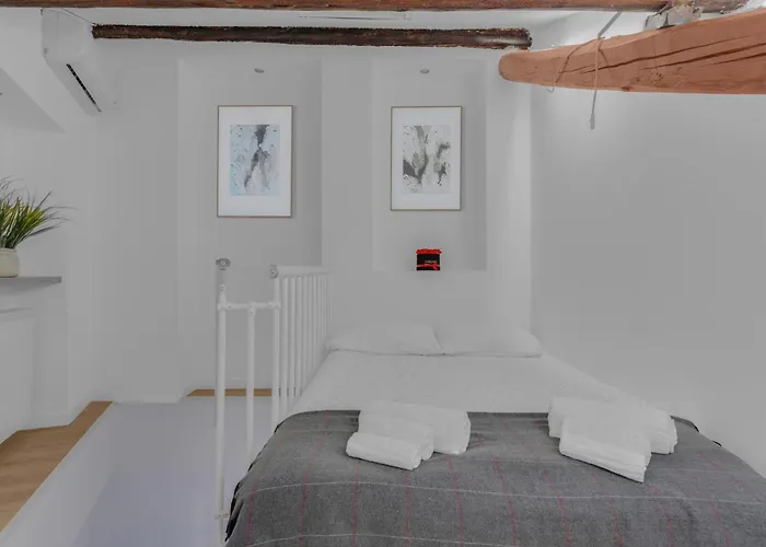 Appartamento Duomo-isola Design-self Check-in Milano