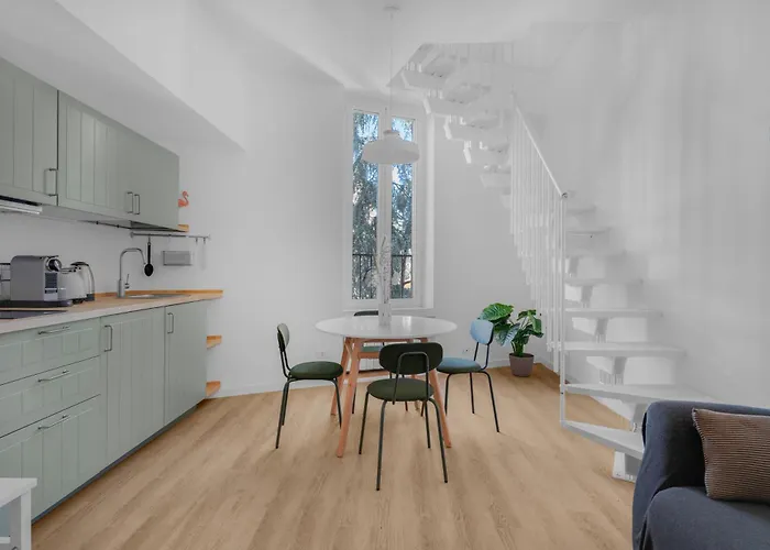 Duomo-isola Design-self Check-in * Milano