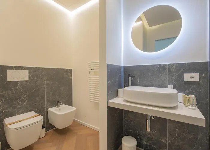 Daire Sweett- Luxury Torino Milano