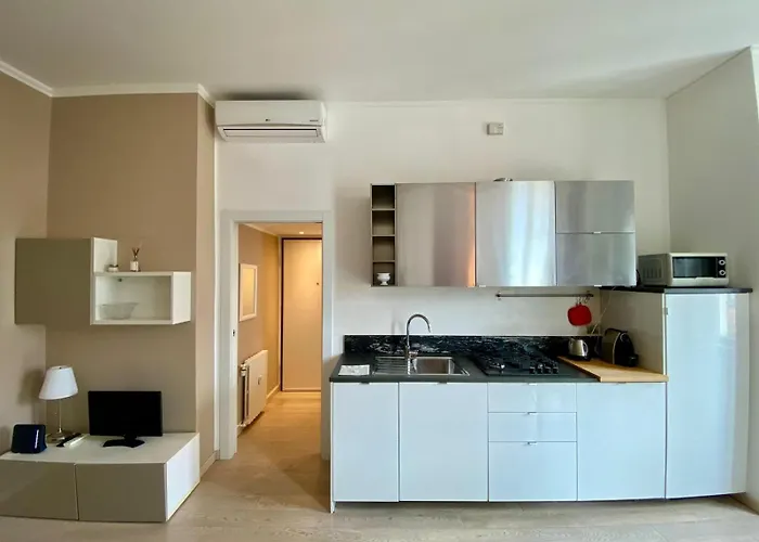 アパート Guesthost - Piazzale Susa Bright Flat Con Veranda