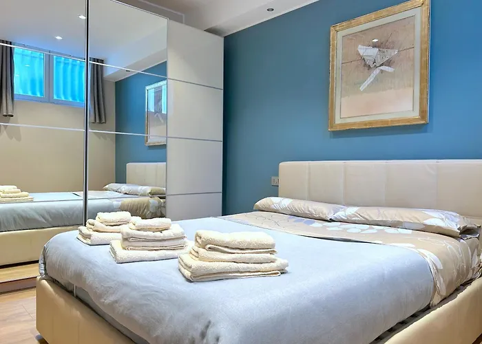 Apartment R39 Elegant With Private Parking Mailand