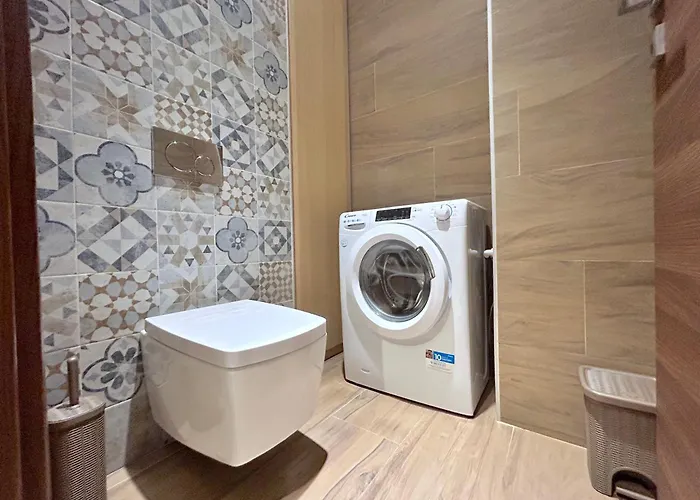 Apartment R39 Elegant With Private Parking