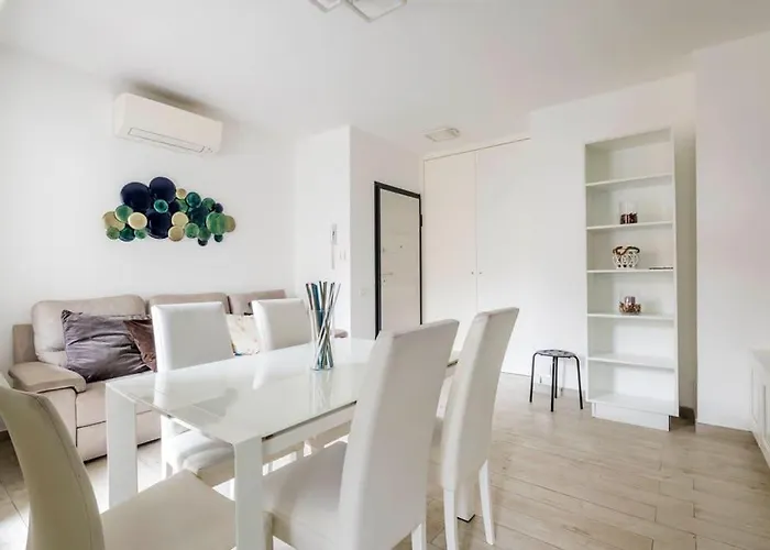 Apartmán Brand New 3 Bedrooms In Navigli Area *