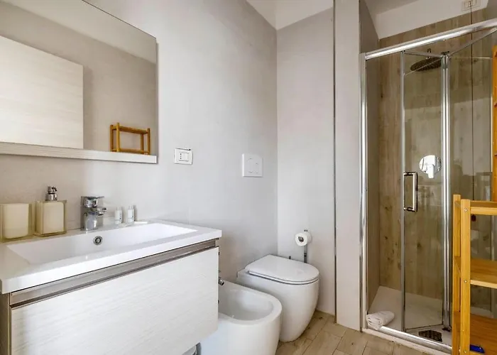 Brand New 3 Bedrooms In Navigli Area Appartamento *