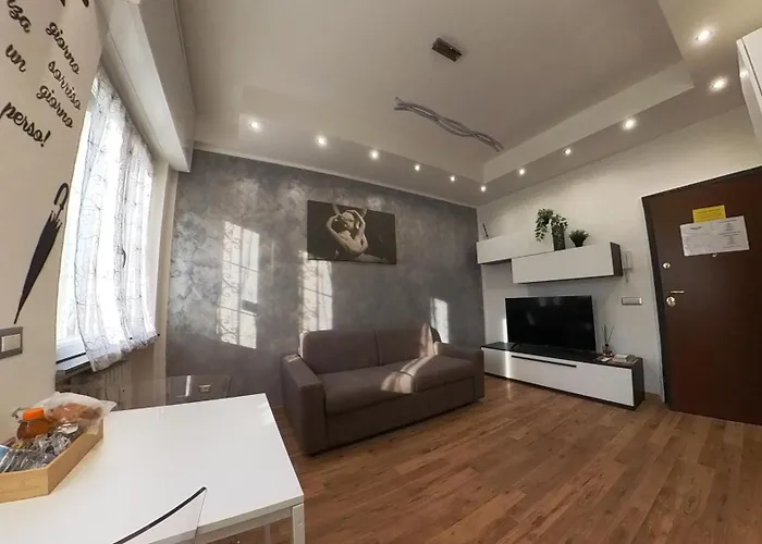 Daire N&ghomesweethome Canova Accogliente - Affari Milano