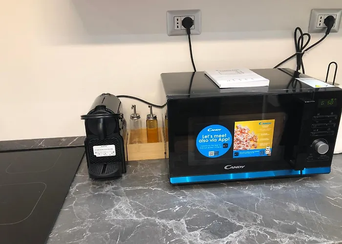 N&ghomesweethome Canova Accogliente - Affari Milano