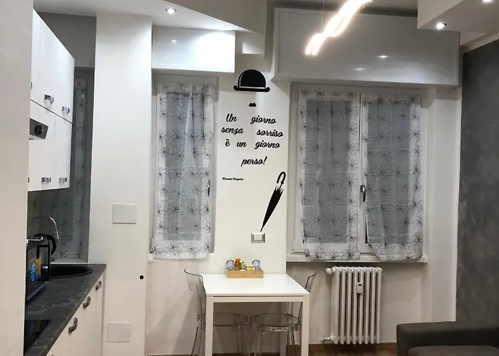 N&ghomesweethome Canova Accogliente - Affari Daire Milano