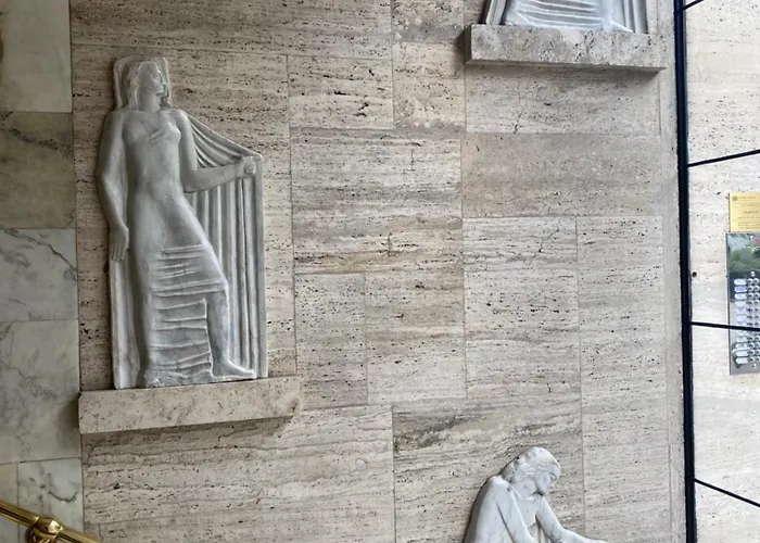 Rooftop Terrace - Elegante Attico Con Idromassaggio 公寓 *