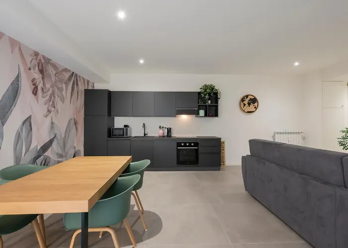 Daire Ihost Luxury - Neg Roli 8 Milano