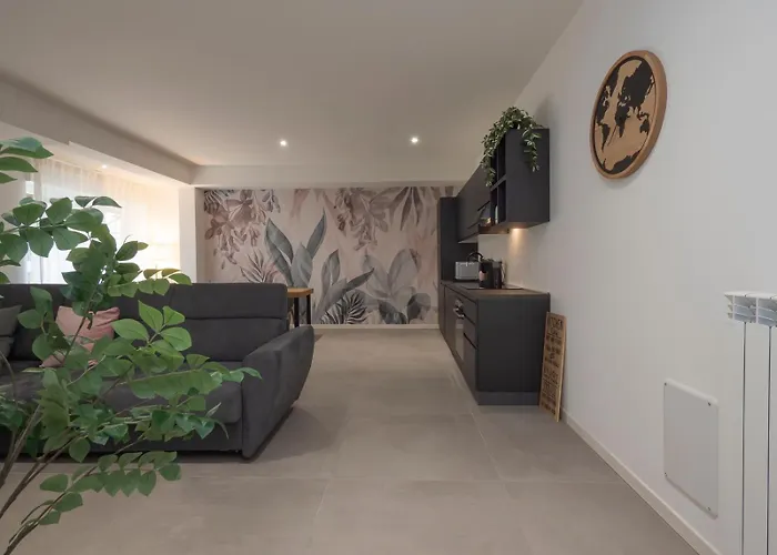 Ihost Luxury - Neg Roli 8 *