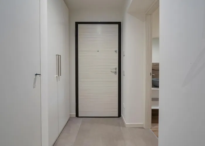 Ihost Luxury - Neg Roli 8 Daire