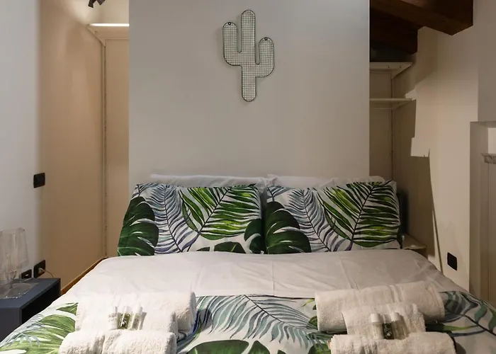 - Martesana Easy House Apartamento