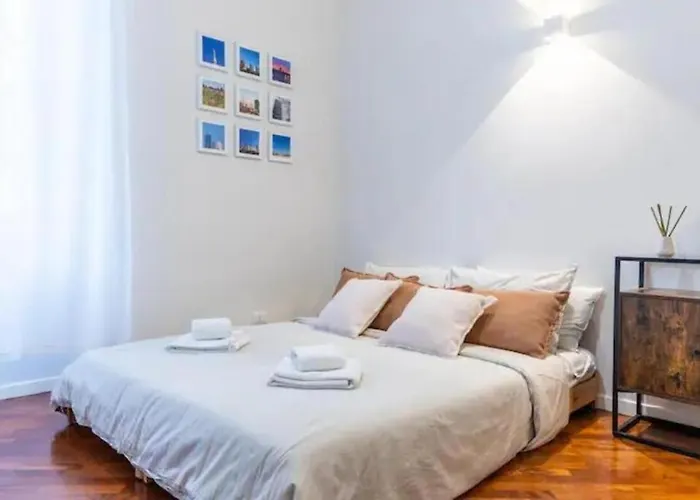 Duomo-garibaldi-isola Self Checkin アパート *