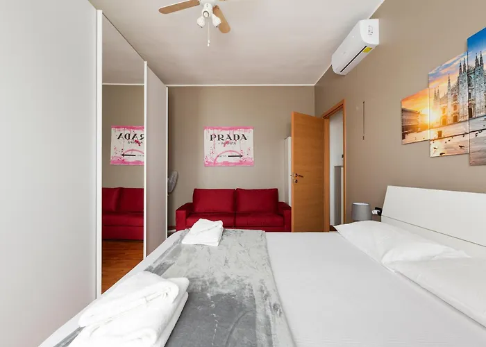 Апартаменты Guesthost - Cosy Milano- Bisceglie M1 Милан