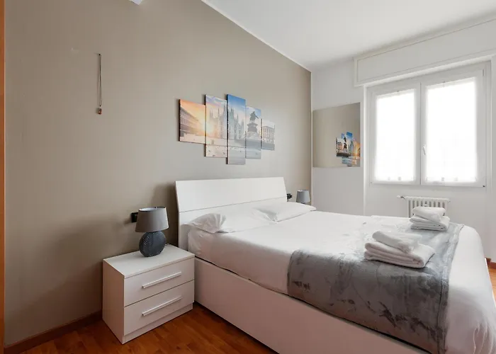 Апартаменты Guesthost - Cosy Milano- Bisceglie M1 *