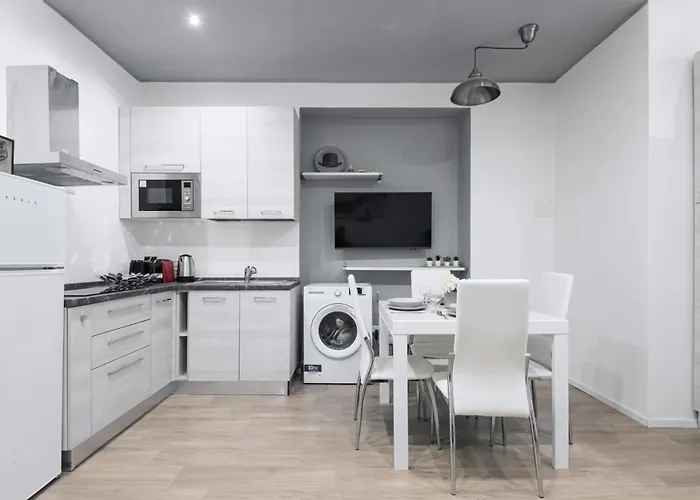 Easylife - - Monza 112 - Loreto *