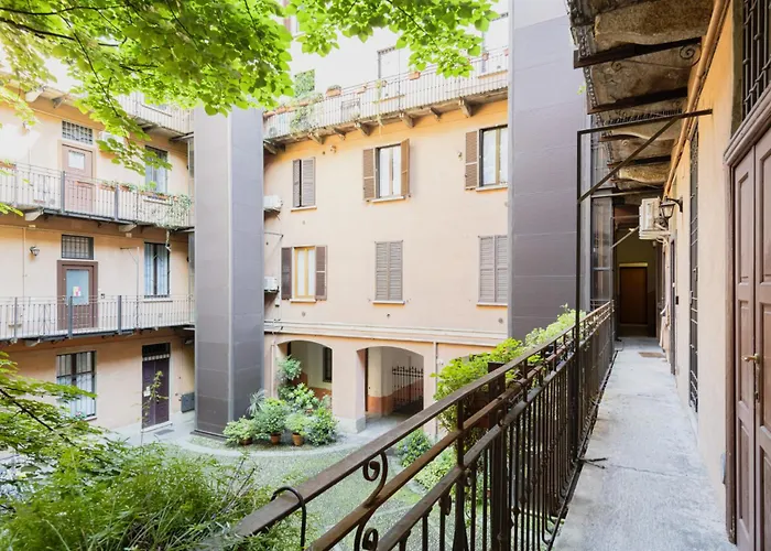 Easylife - - Pontida 4 - Moscova *