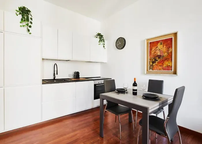 Luxury Fieramilano-duomo Wifi&netflix Mailand