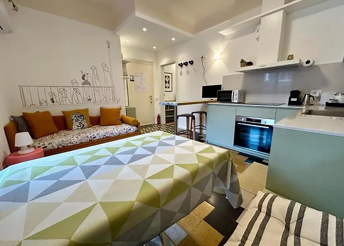 Kibilu - Via Cibrario Linea Rossa Metro Rovereto - Vicinanze Stazione Apartmán Milán