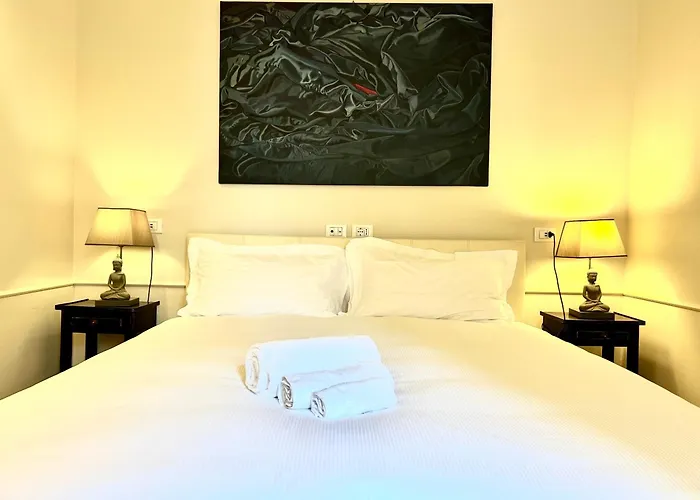 아파트 Elegant Historic On A Tree-lined Avenue Near Cadorna Station And Last Supper *