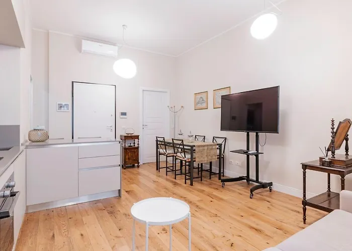 Homeby - Tiepolo * מילאנו