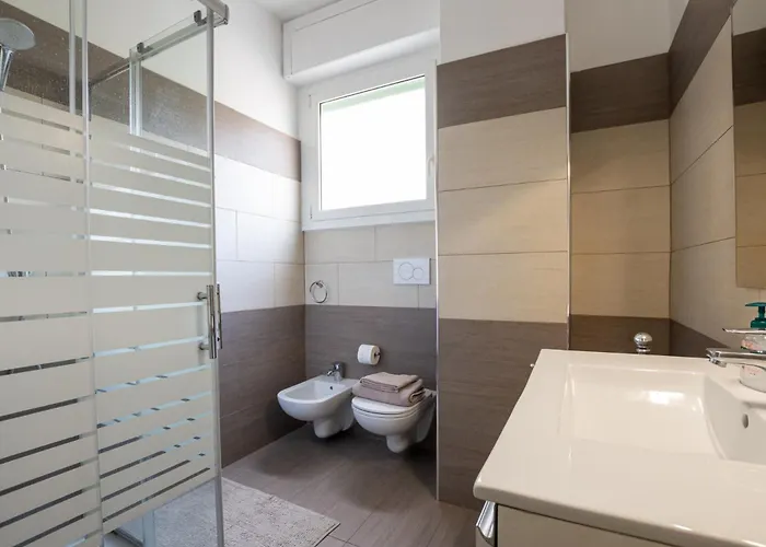 Arco Della Pace Nest - Moscova * Milán