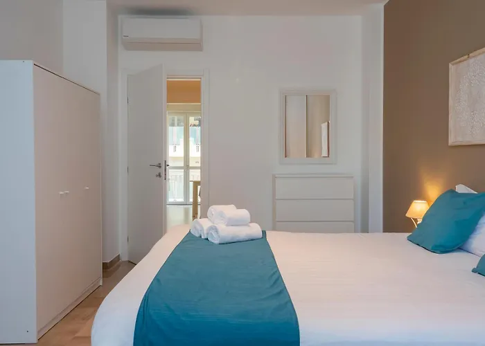 Xenia - Luminous In Citylife