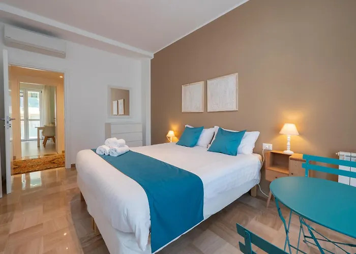 Xenia - Luminous In Citylife