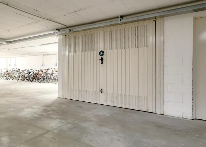 Just Urban - Boutique With Parking And Gym *