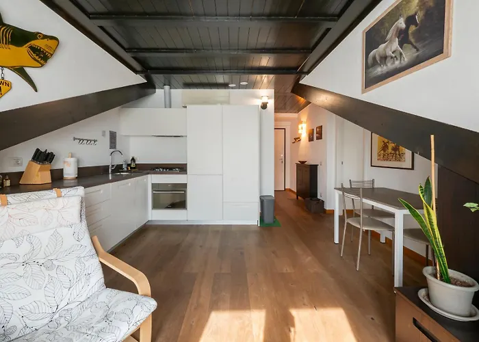 Xenia - Penthouse In Porta Venezia דירה *